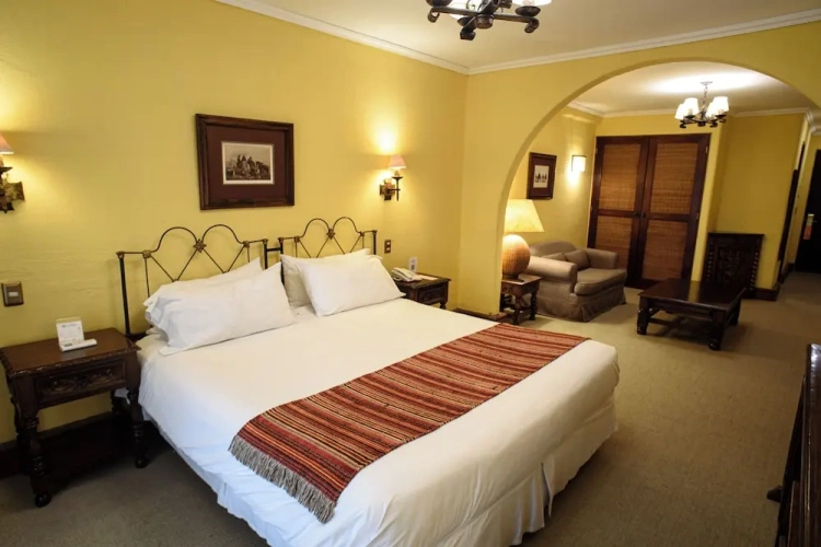Deluxe Double Suite