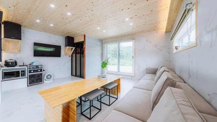 Guest rooms