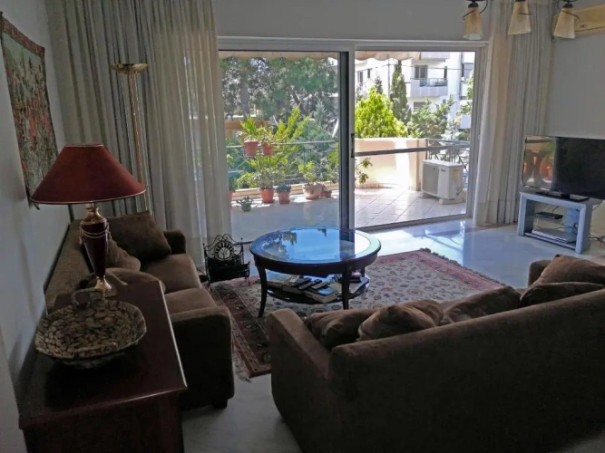3 Bedrooms Apartment