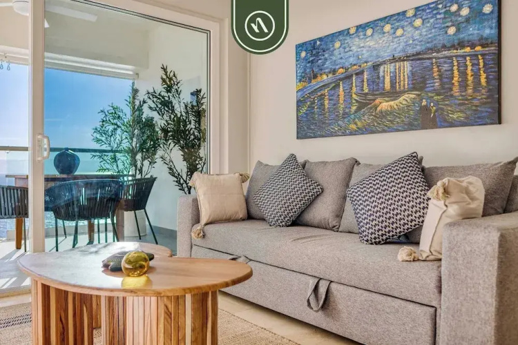 Amazing Oceanfront 1BR Condo - Rooftop Pool