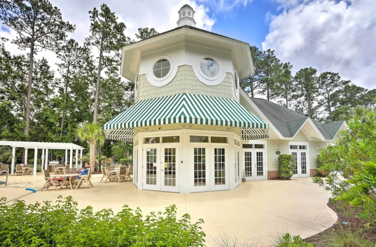 Relax by Pool & Golf: Chic Myrtle Beach Condo