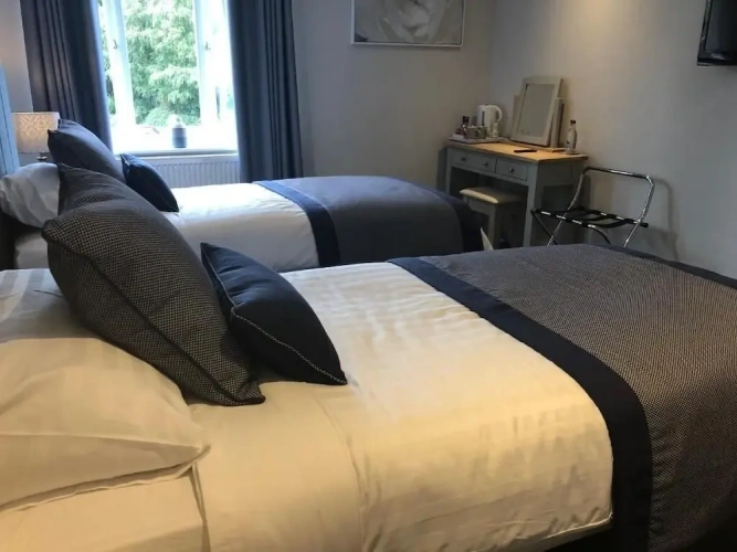 1 Bedroom Premium Family room