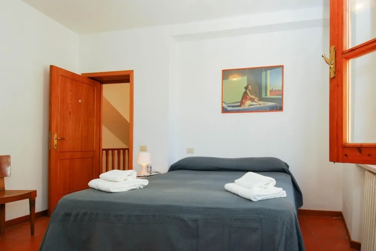 3 Bedrooms Apartment