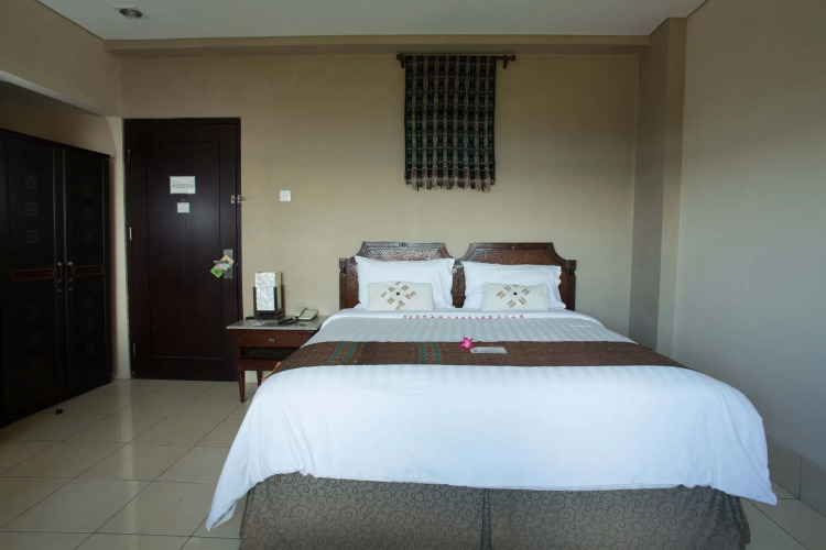 The Jayakarta Suite Komodo FloresOver view