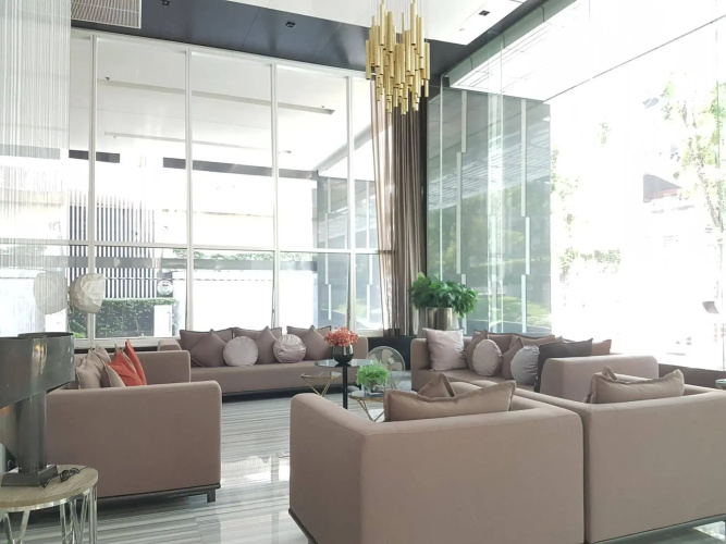 Bangkok Luxury Suites Pyne