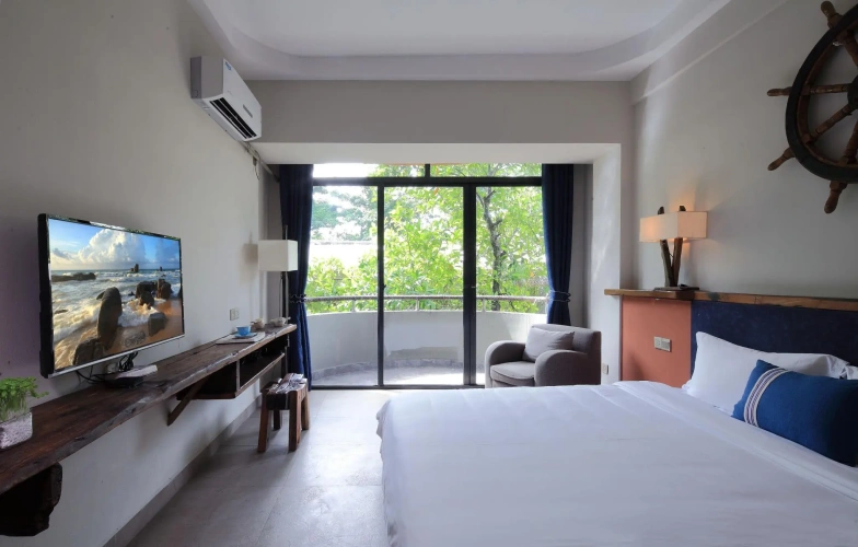 Standard Double room with garden view