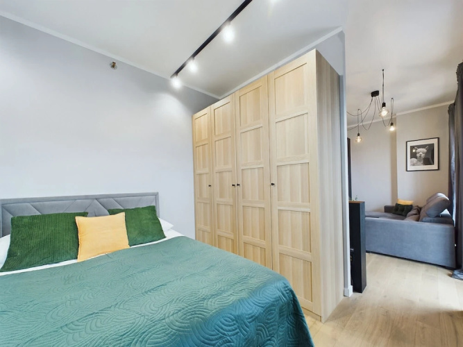 Business Apartment Parking by Renters