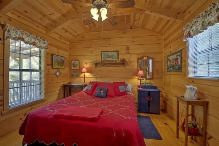 Red Barn - 1 Br Cabin