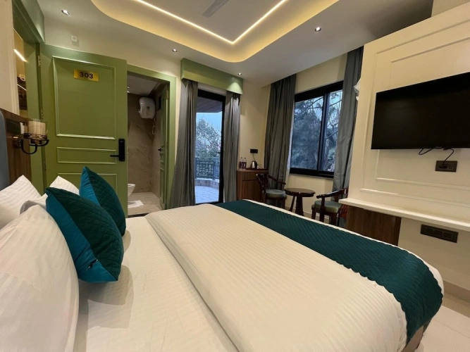 Premium room