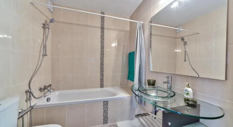 Amathusia Beach Apartment