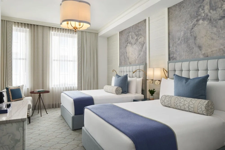 Grand Quadruple room