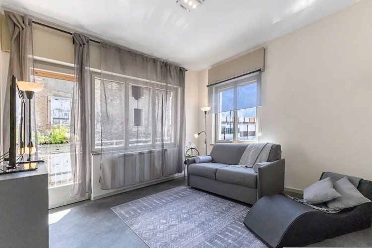 Family Apartment with balcony