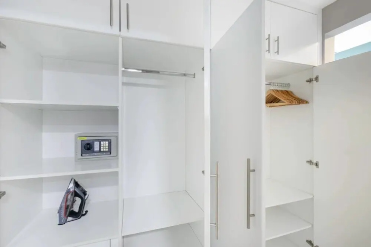Charming 2-bed Apartment in Dubai