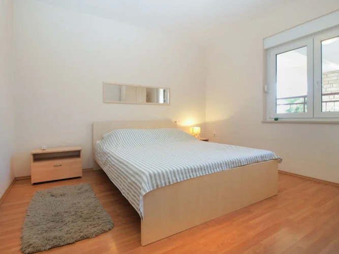 Apartment 1804