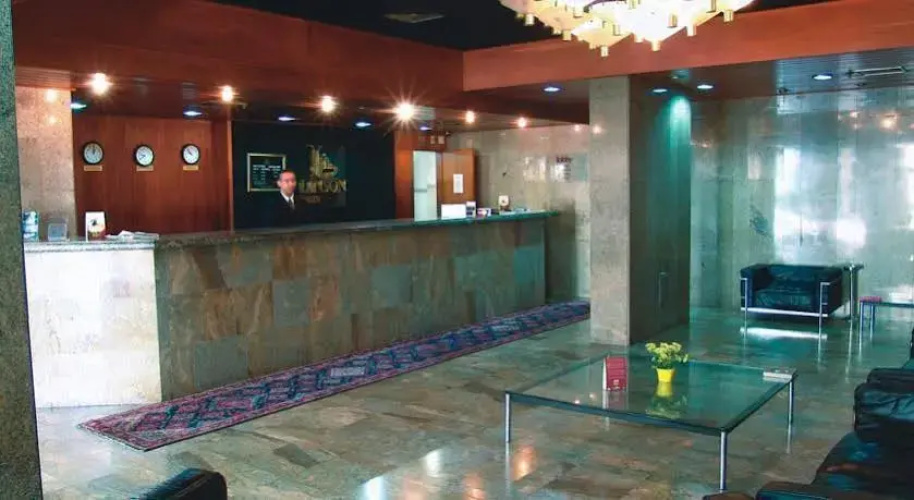 Linson Hotel