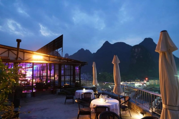Fanli Hotel