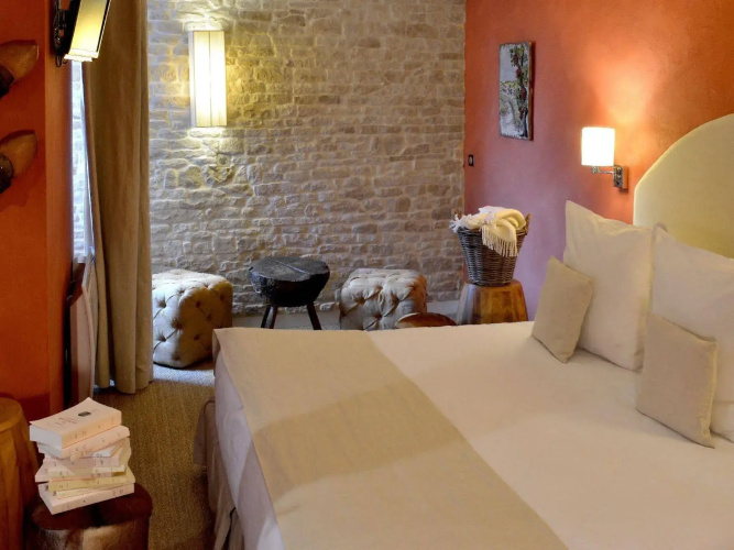 Logis Hotel Restaurant Les 3 Rois