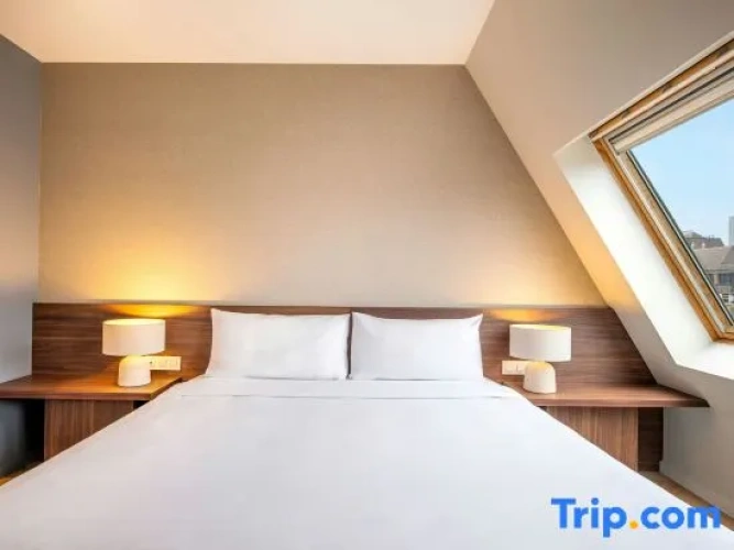 1 Bedroom Double Attic Apartment