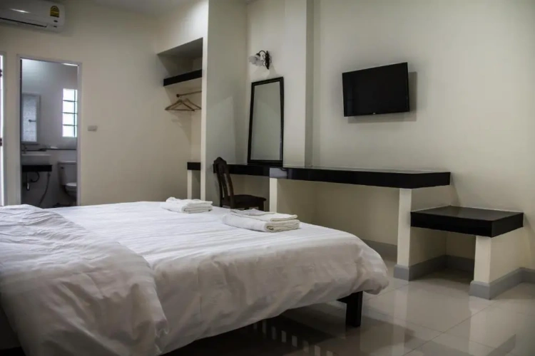 Standard Double room with garden view