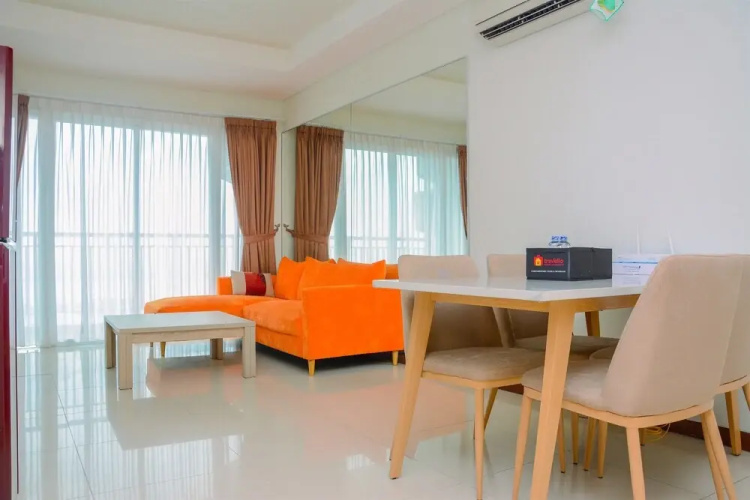 Best View and Spacious 2BR Green Bay Pluit Apartment