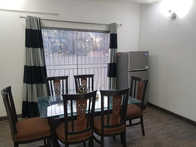 Holiday Inn Suites