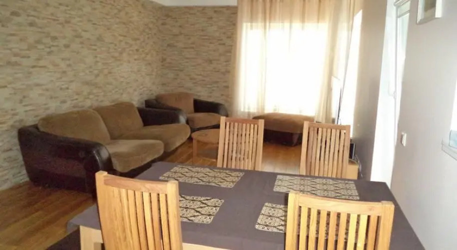 Padriku Apartment