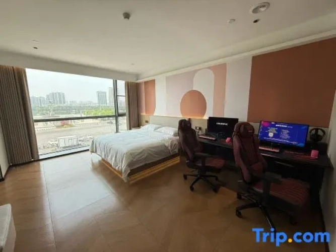 Standard Double room with view