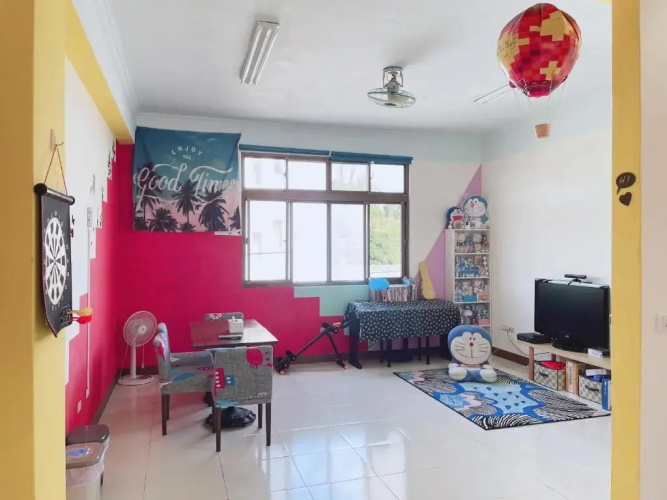 Alcohol Travel Hostel