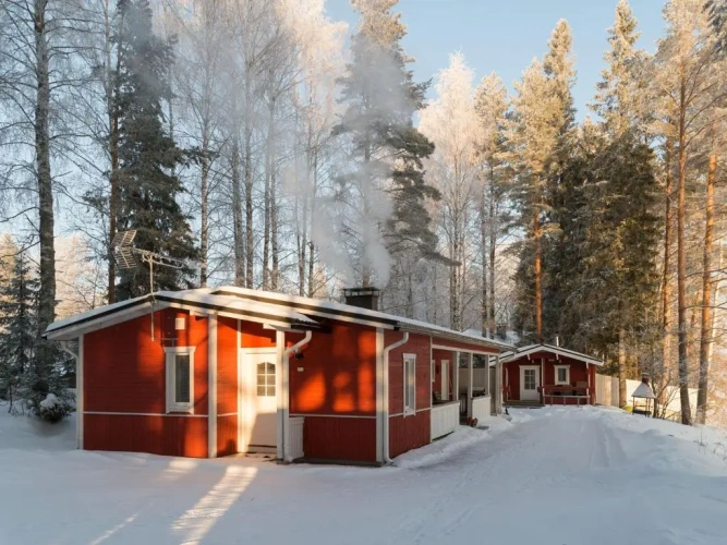 2 Bedrooms Cottage