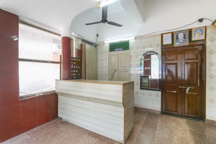 Harini Lodge by OYO Rooms