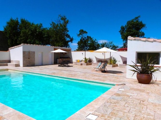 2 Bedrooms Cottage