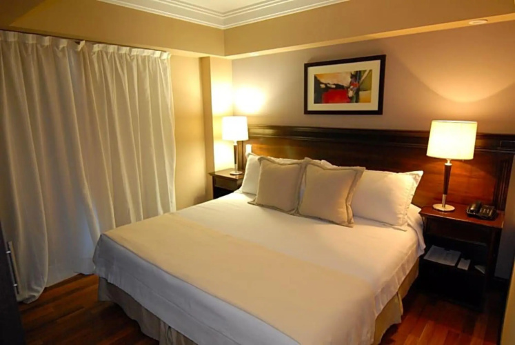 Premium Tower Suites