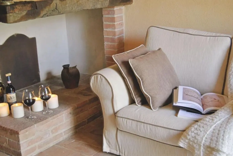 2 Bedrooms Cottage