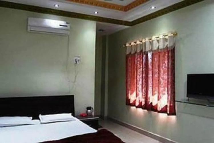 Hotel Parvati Palace