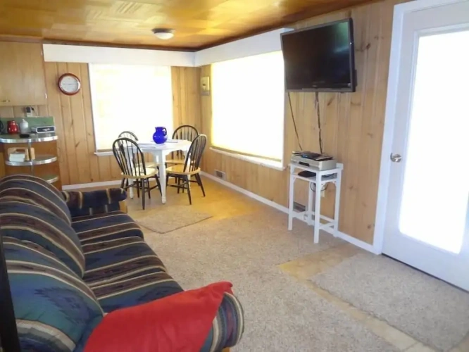 1 Bedroom Cottage with sea view