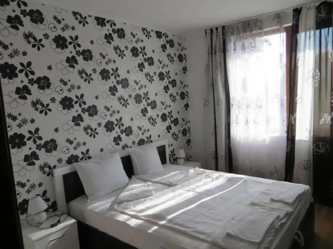 Apollon Apartments