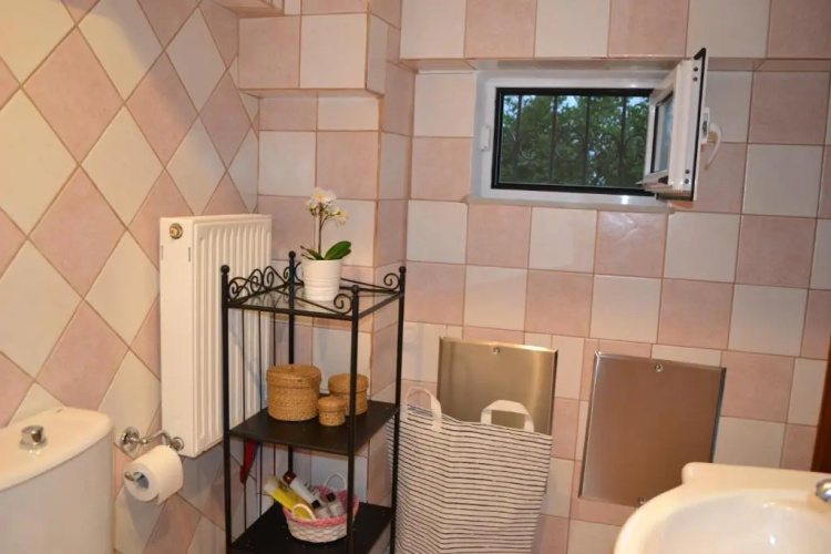 City garden house