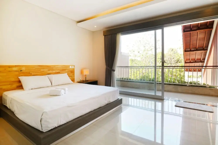 Kenzo Villa