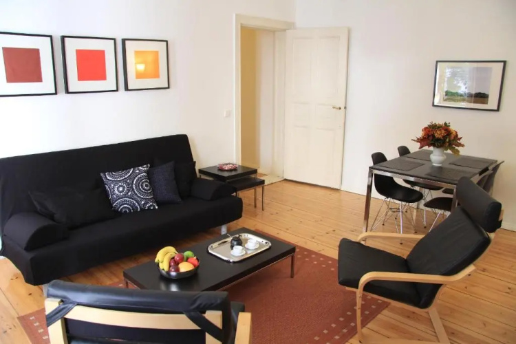 Nollendorf Apartments