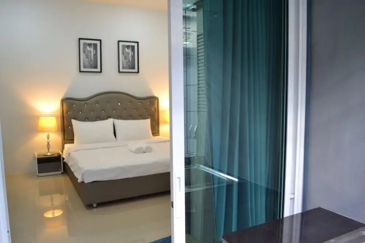 Icon Place Apartment