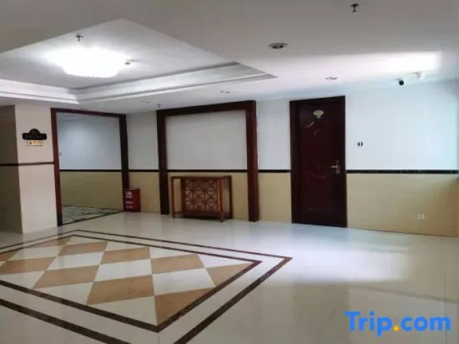 Tianbao Hotel