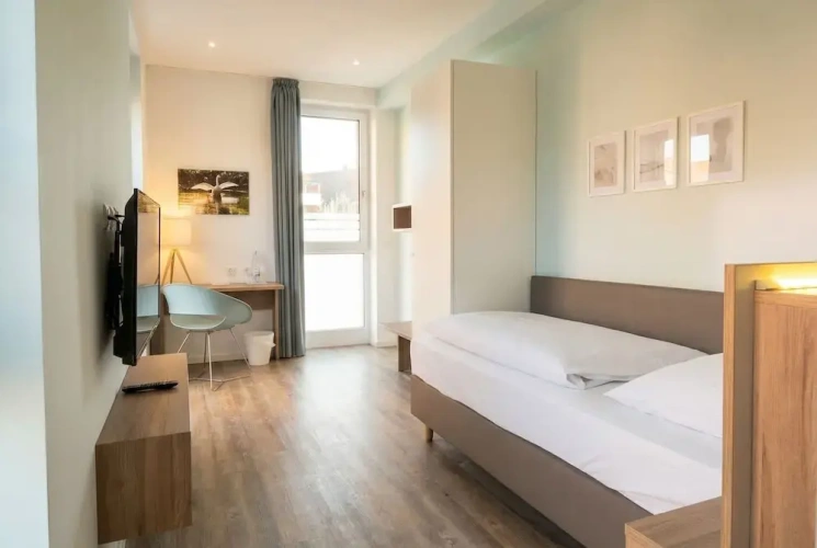 Standard Single room with city view
