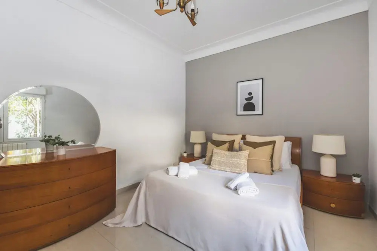 Charmant Appartement au Cœur d'Hydra