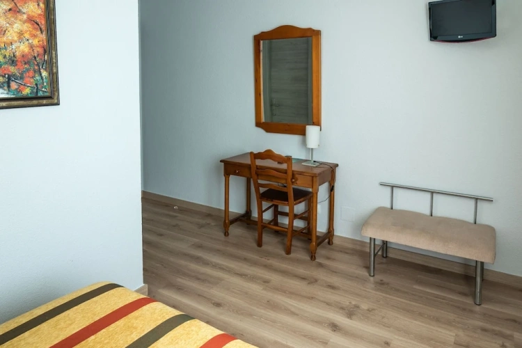 Economy Double room with courtyard view