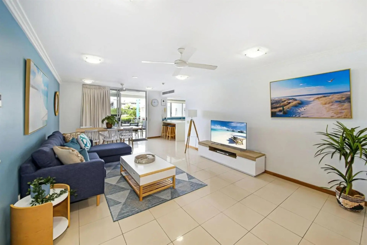 Unit 38-39 'Coolum Seaside', Coolum Beach