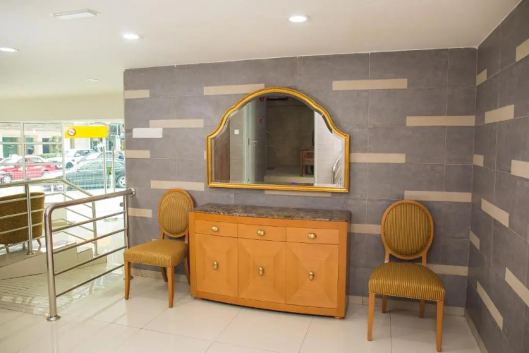 Akar Hotel Jalan TAR