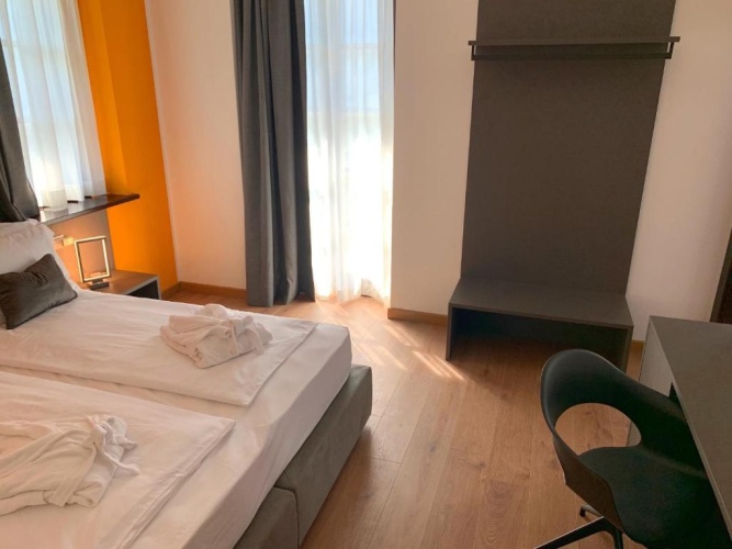 Standard Double room with balcony