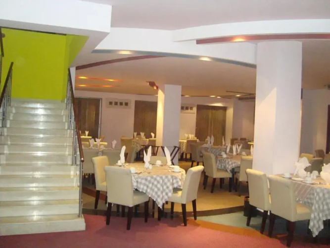 Nirvana Inn