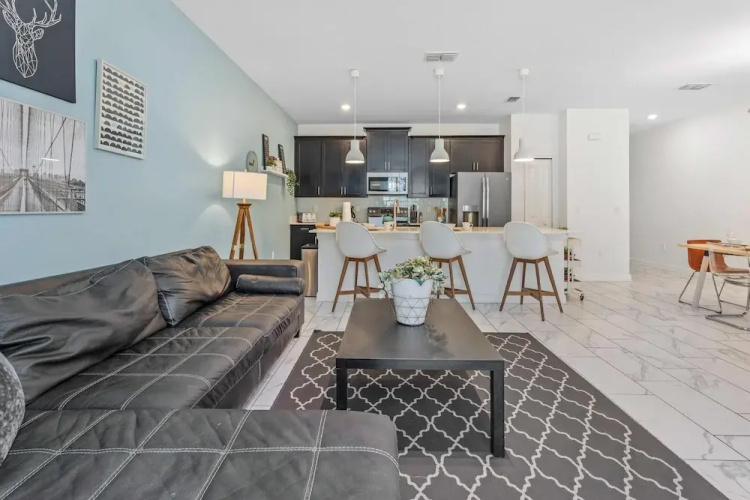 1570 Sandbagger Drive