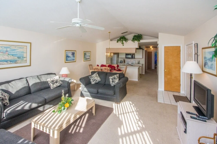 3 Bedrooms Standard room with balcony